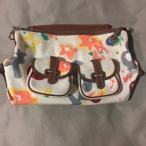 Dooney and Bourke hand bag